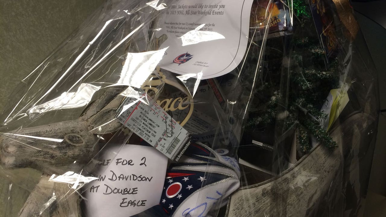 Lady Jackets' 'Favorites Baskets' provide opportunity to meet Jackets, make difference